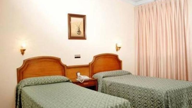 Senorial Hotel Madrid Ruang foto
